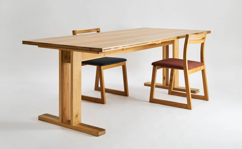 大工の手】KM.1 / hashira-table A | 相羽建設 くらしごとスタジオ