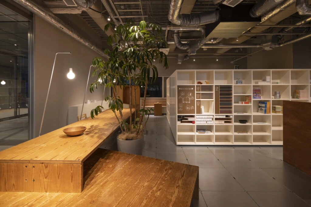 産地の社会学   /多賀出版/伊賀光屋（単行本） 産地の社会学 /多賀出版/伊賀光屋（単行本）